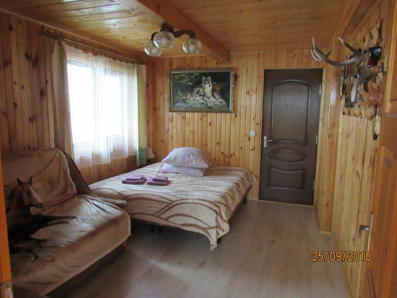 Villa Kotiedzh U Mariny Yaremche Exterior foto